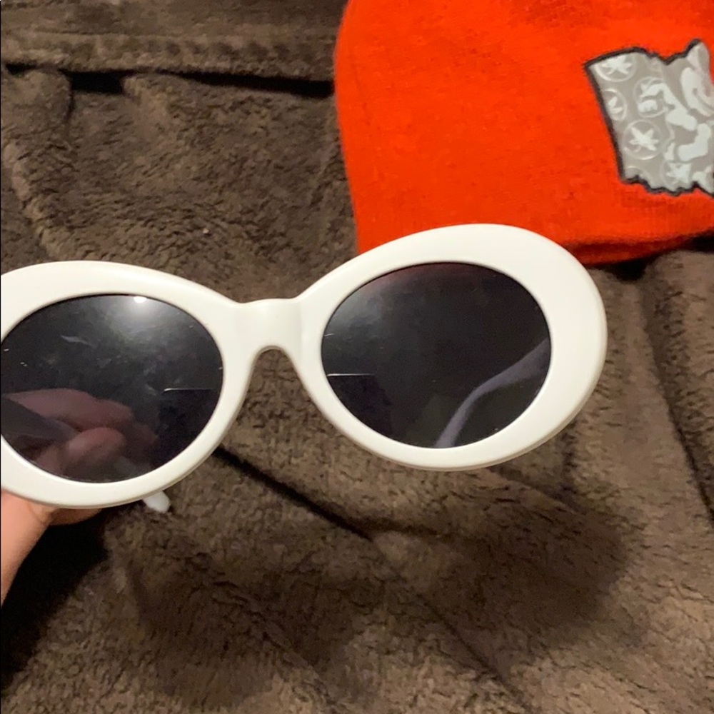 Clout goggles